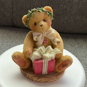 🧸Cherished Teddies MARGY "I'm Wrapping Up A Little Holiday Joy To Send Your Way"